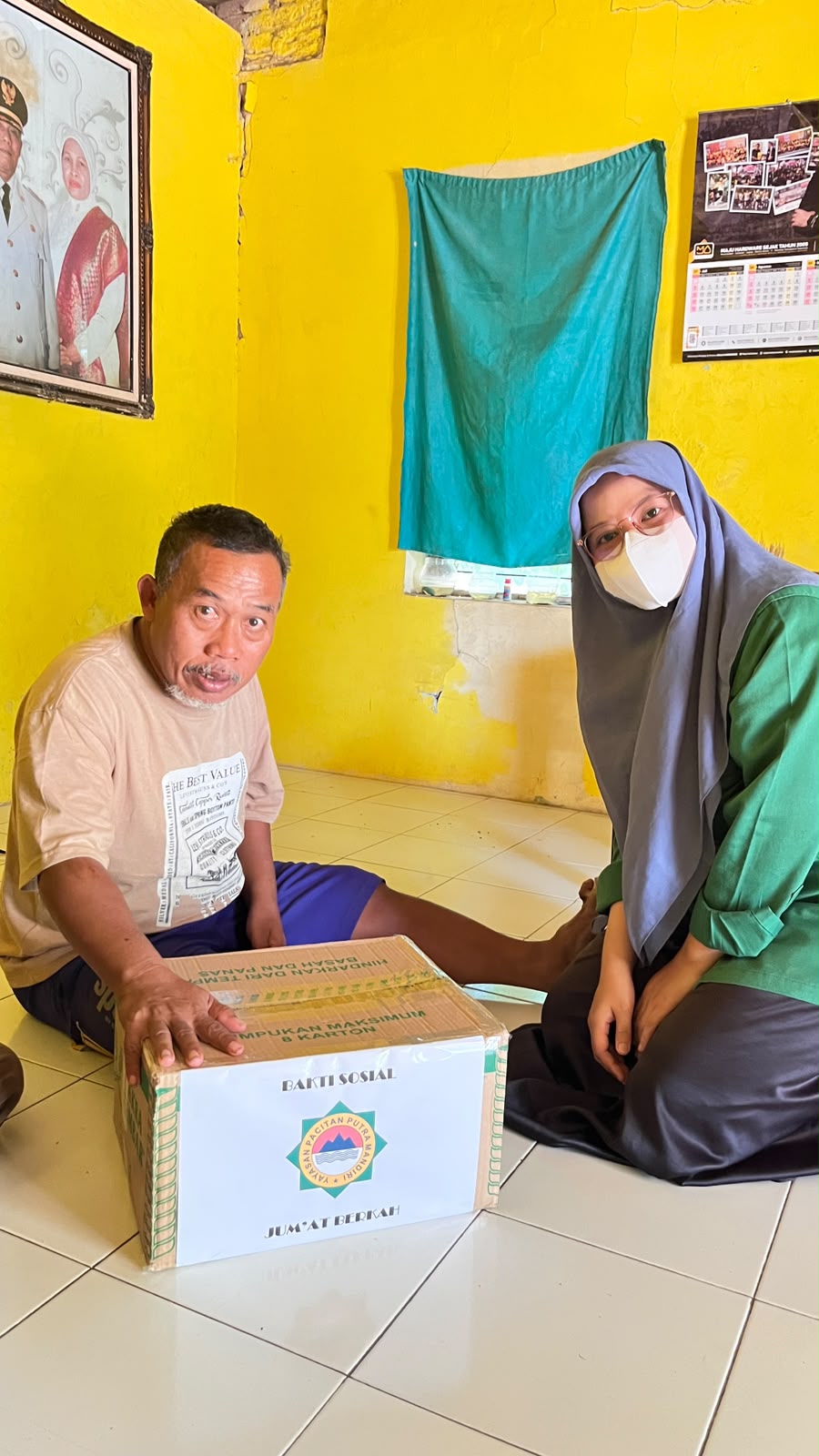 Berbagi Kebahagiaan di Hari Jumat